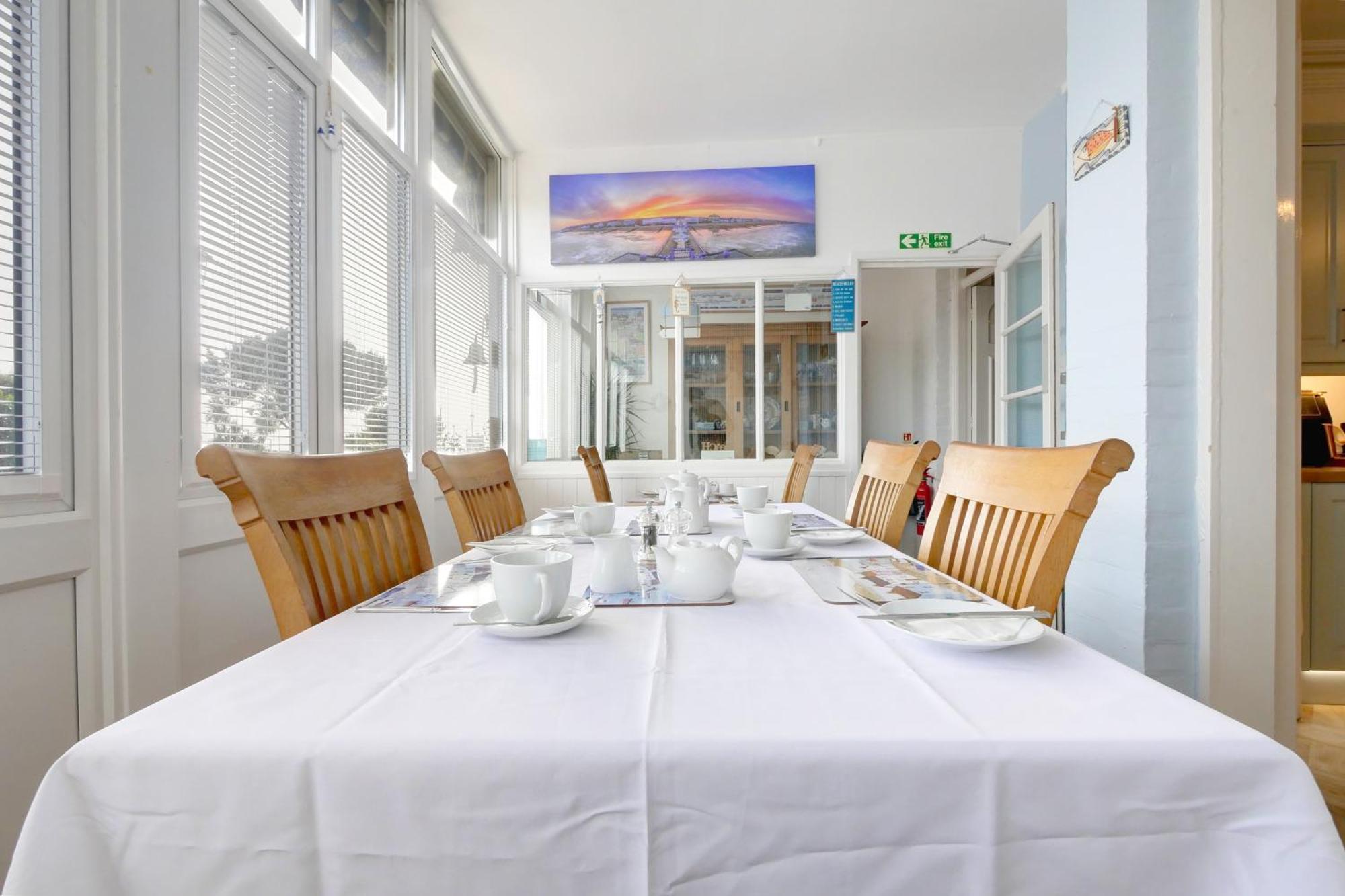 Bay Lodge Guest House Eastbourne Dış mekan fotoğraf