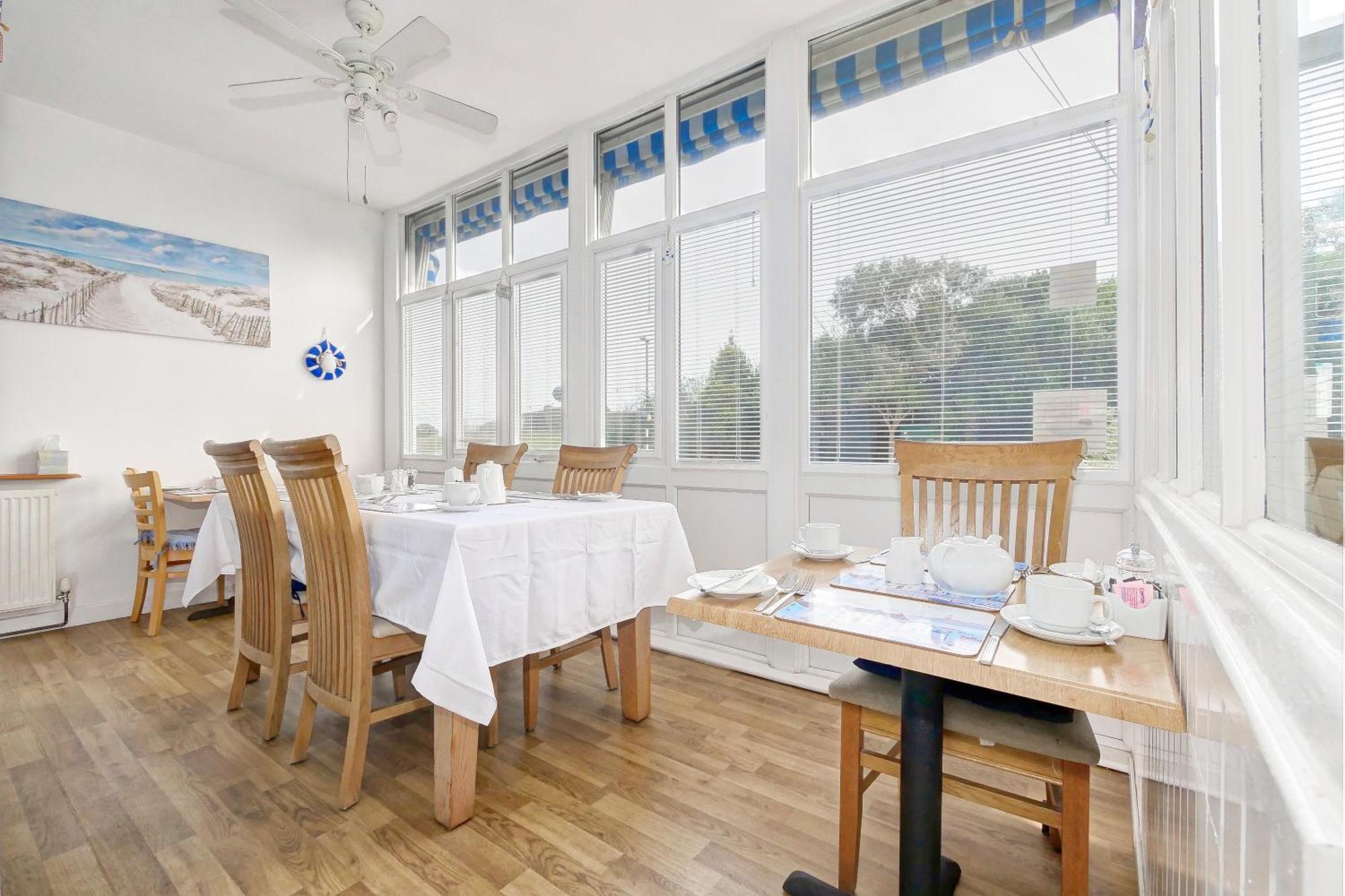 Bay Lodge Guest House Eastbourne Dış mekan fotoğraf