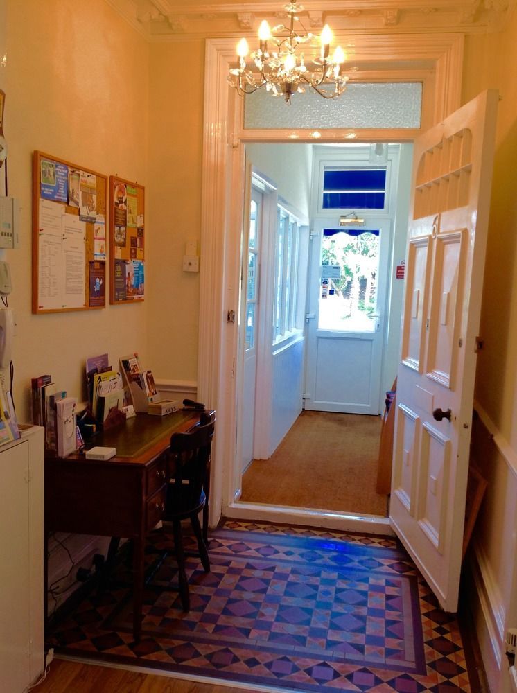 Bay Lodge Guest House Eastbourne Dış mekan fotoğraf