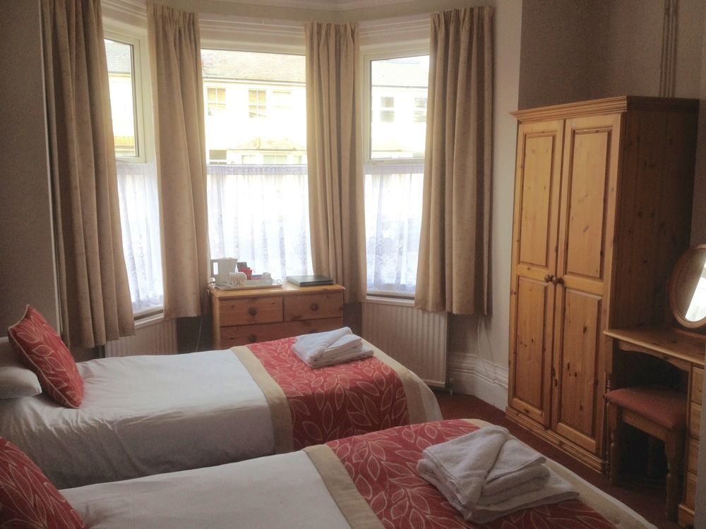 Bay Lodge Guest House Eastbourne Dış mekan fotoğraf